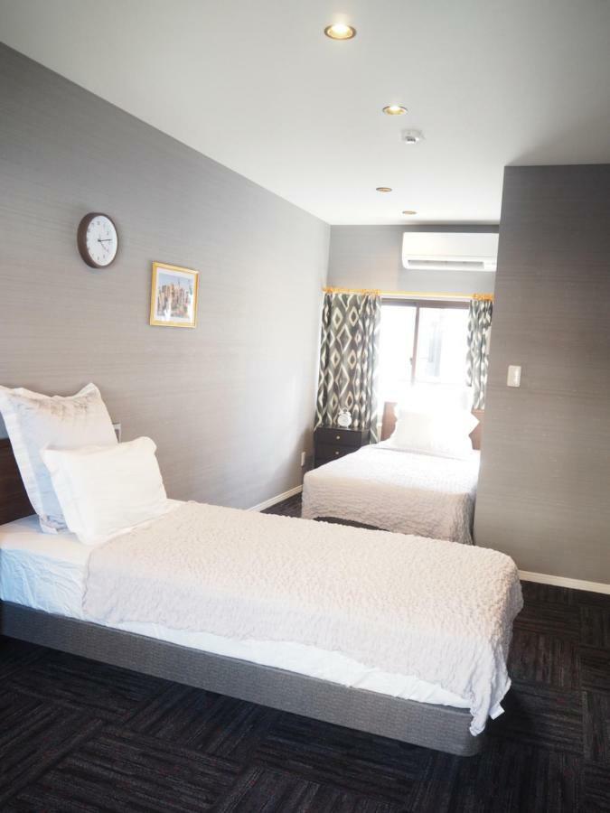 Guest House Bostons Ниигата Экстерьер фото